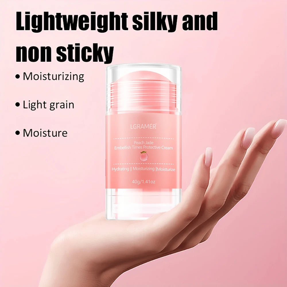 LGRAMER Peach Hand and Foot Cream  Deeply moisturizes and nourishes the skin of the feet, gentle and non-irritating / anti-crack